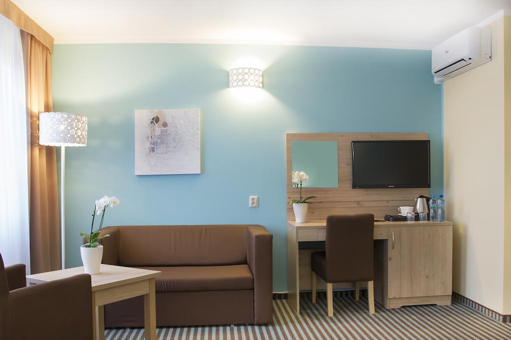 Hotel Amelia Bydgoszcz Buitenkant foto